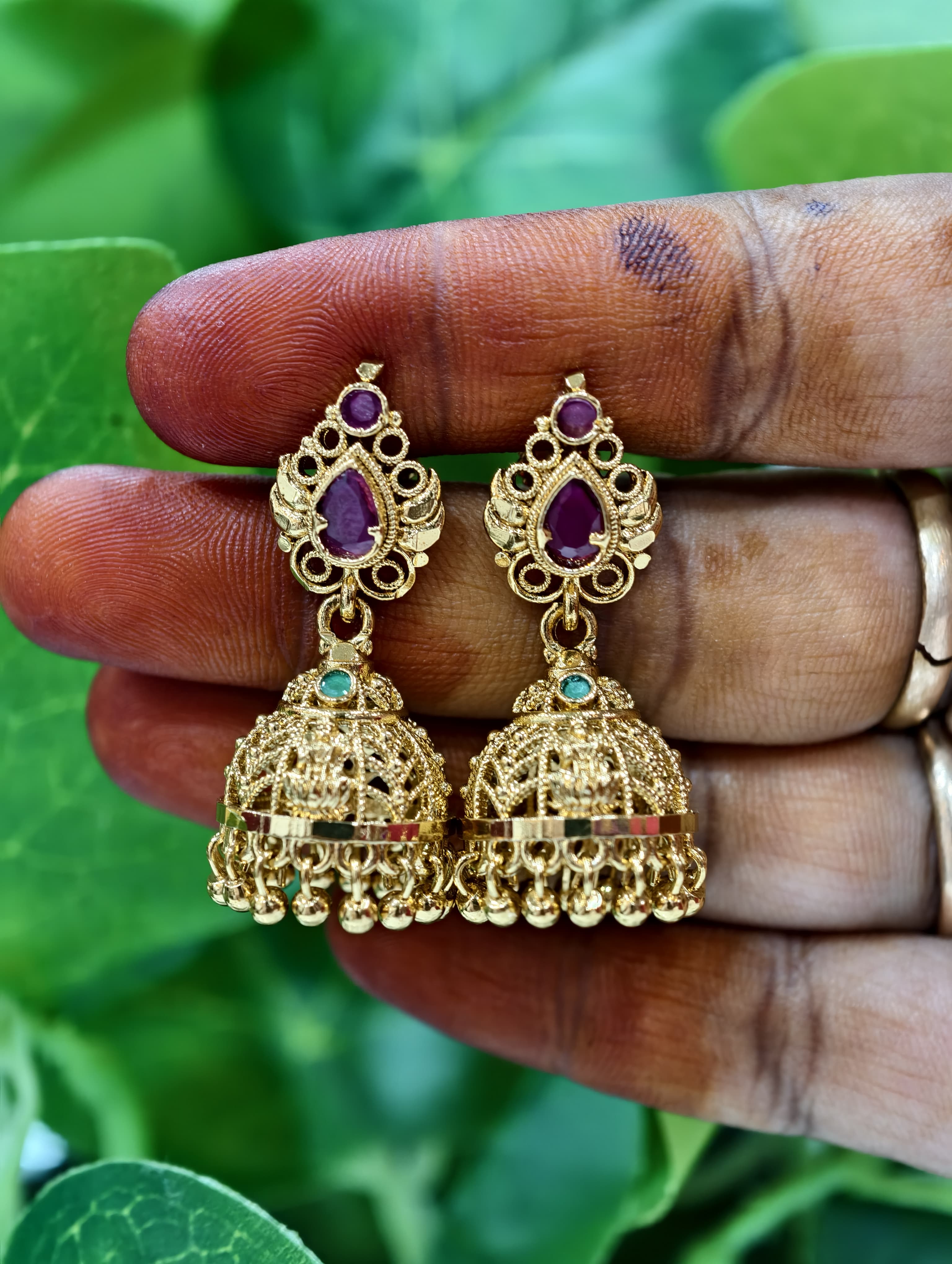 Gold Model Buttalu