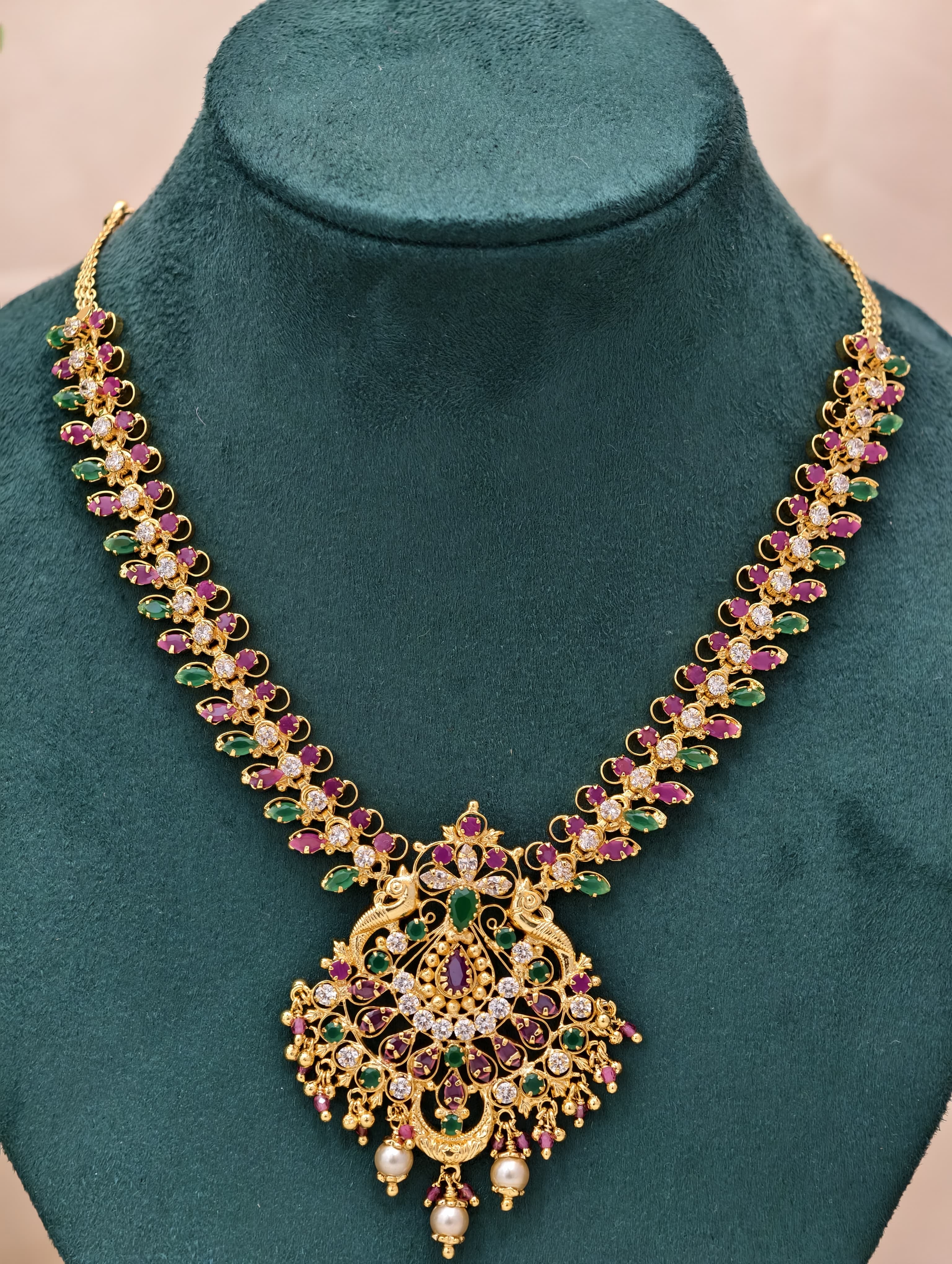 Gold Model Handmade Stone Necklace