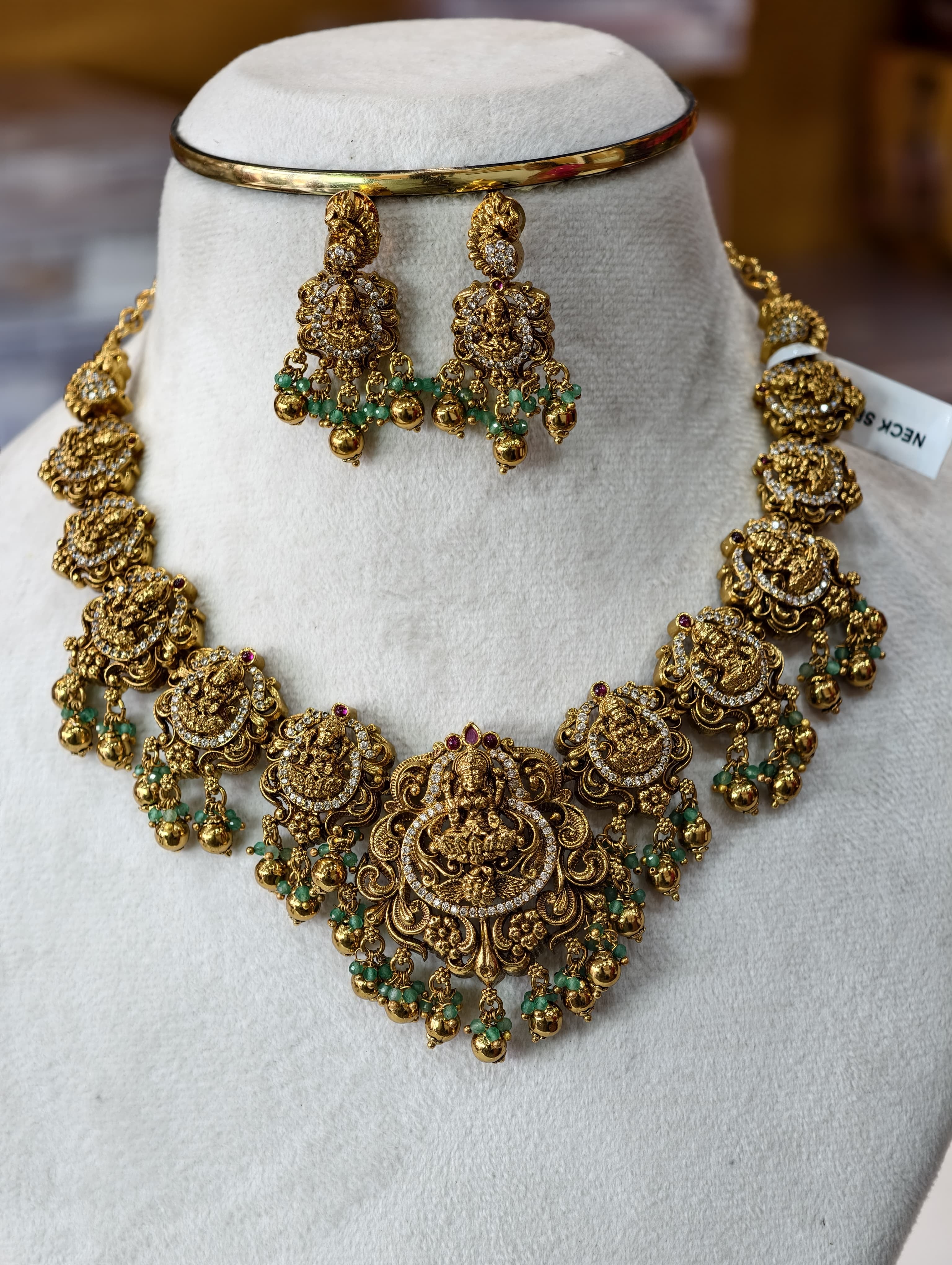 Premium Lakshmi Neckset