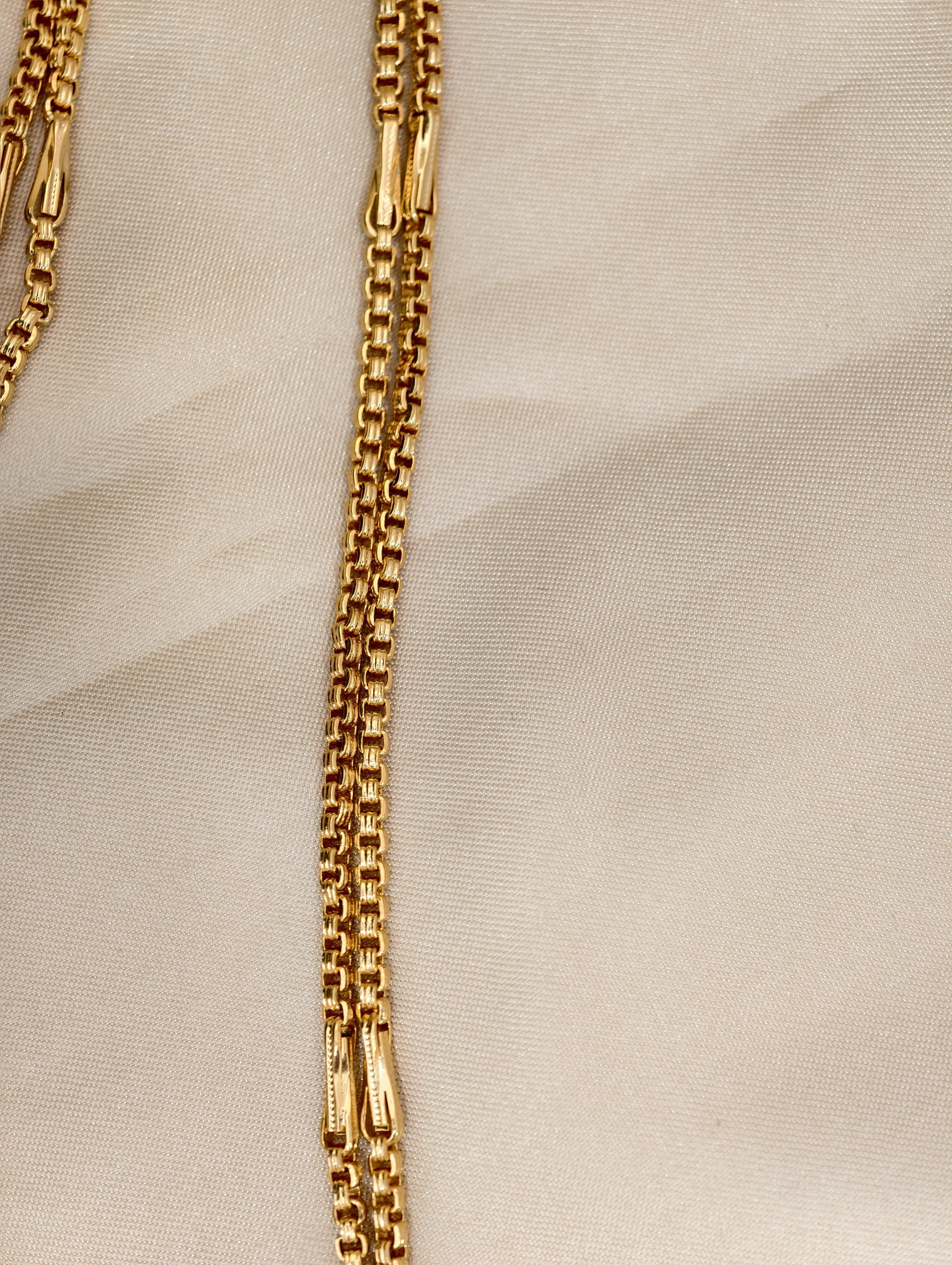 Handmadem 2 lines Badam Thali Chain