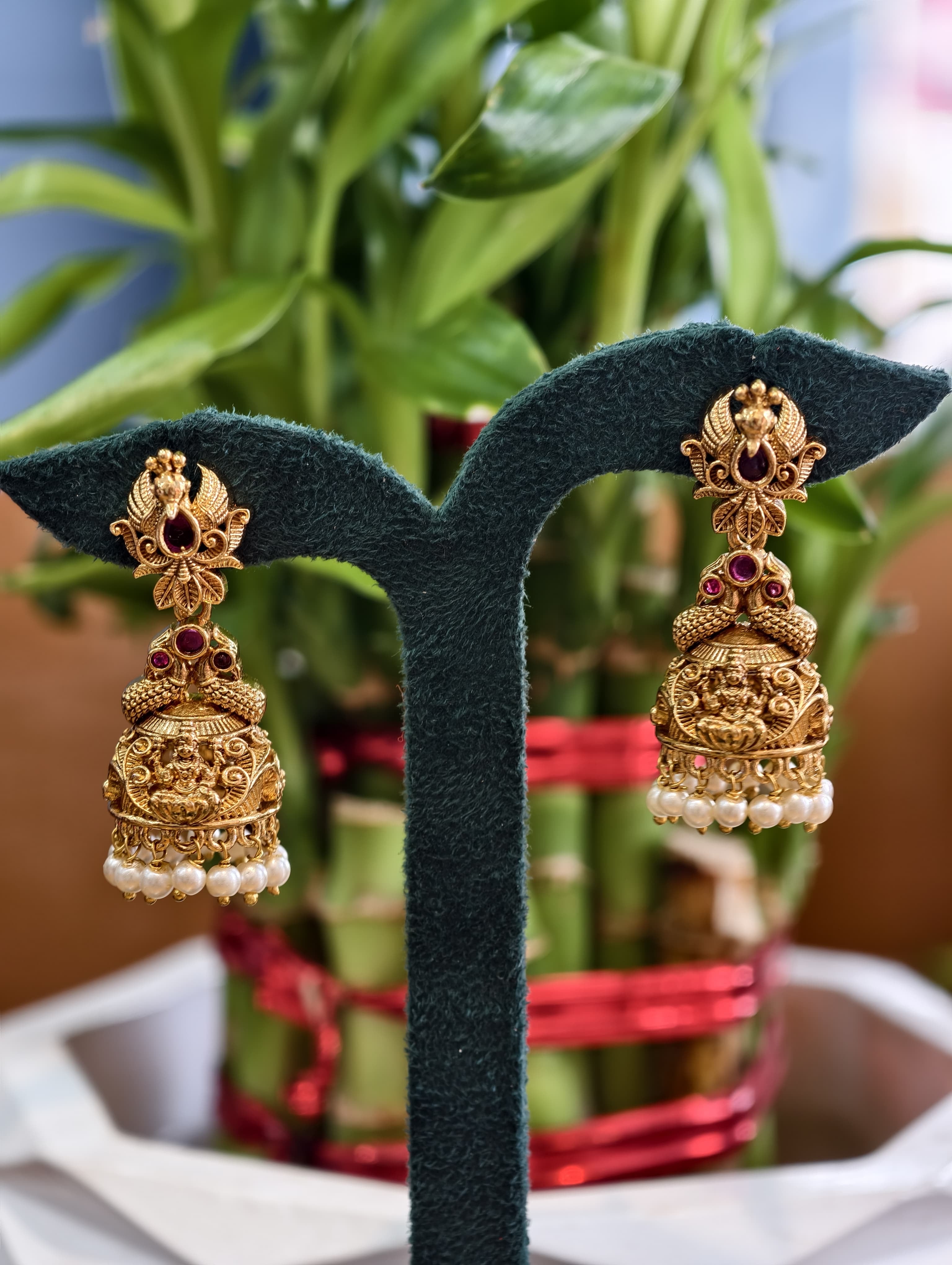 Premium Nakshi Lakshmi Buttalu