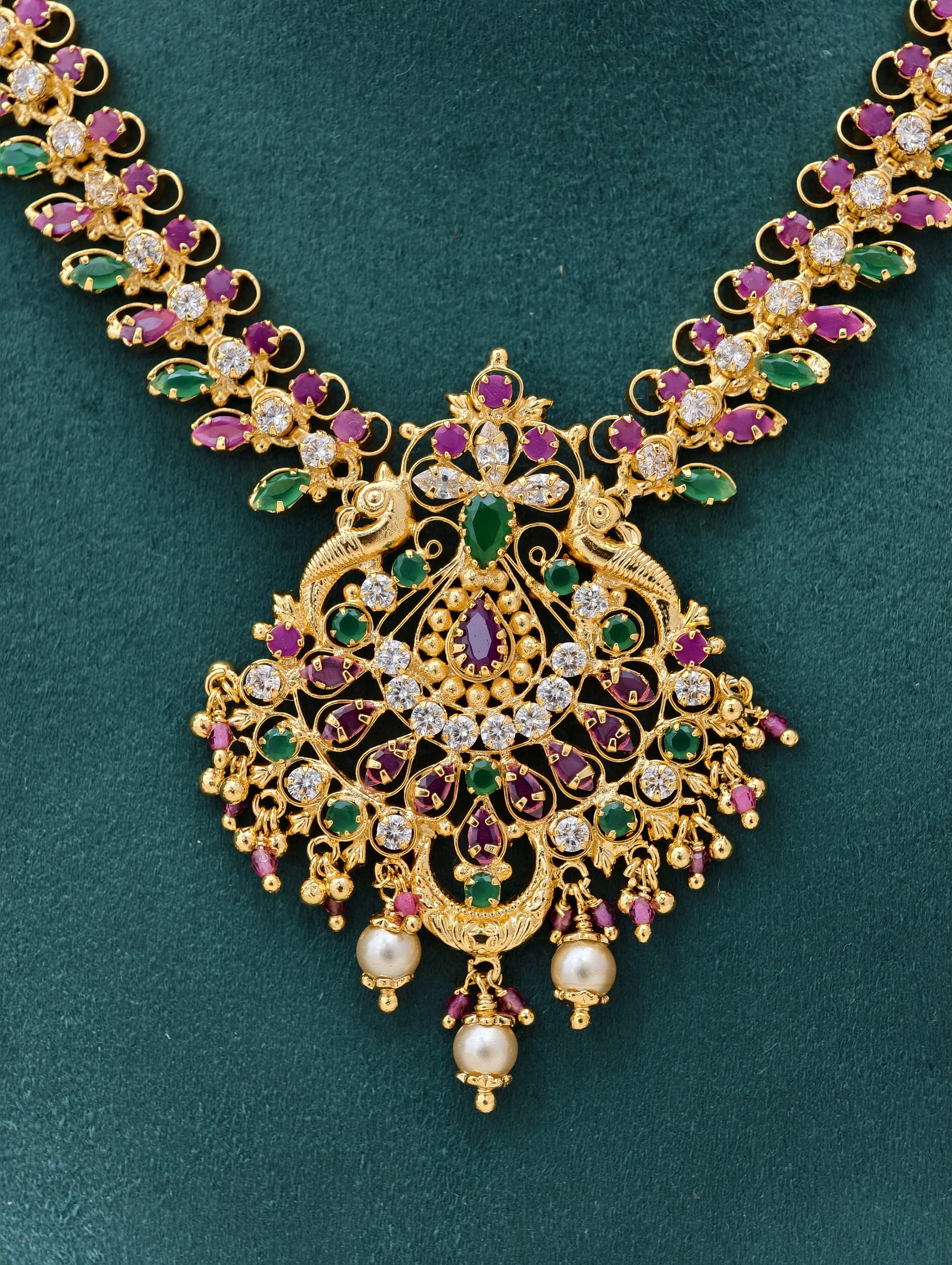 Gold Model Handmade Stone Necklace