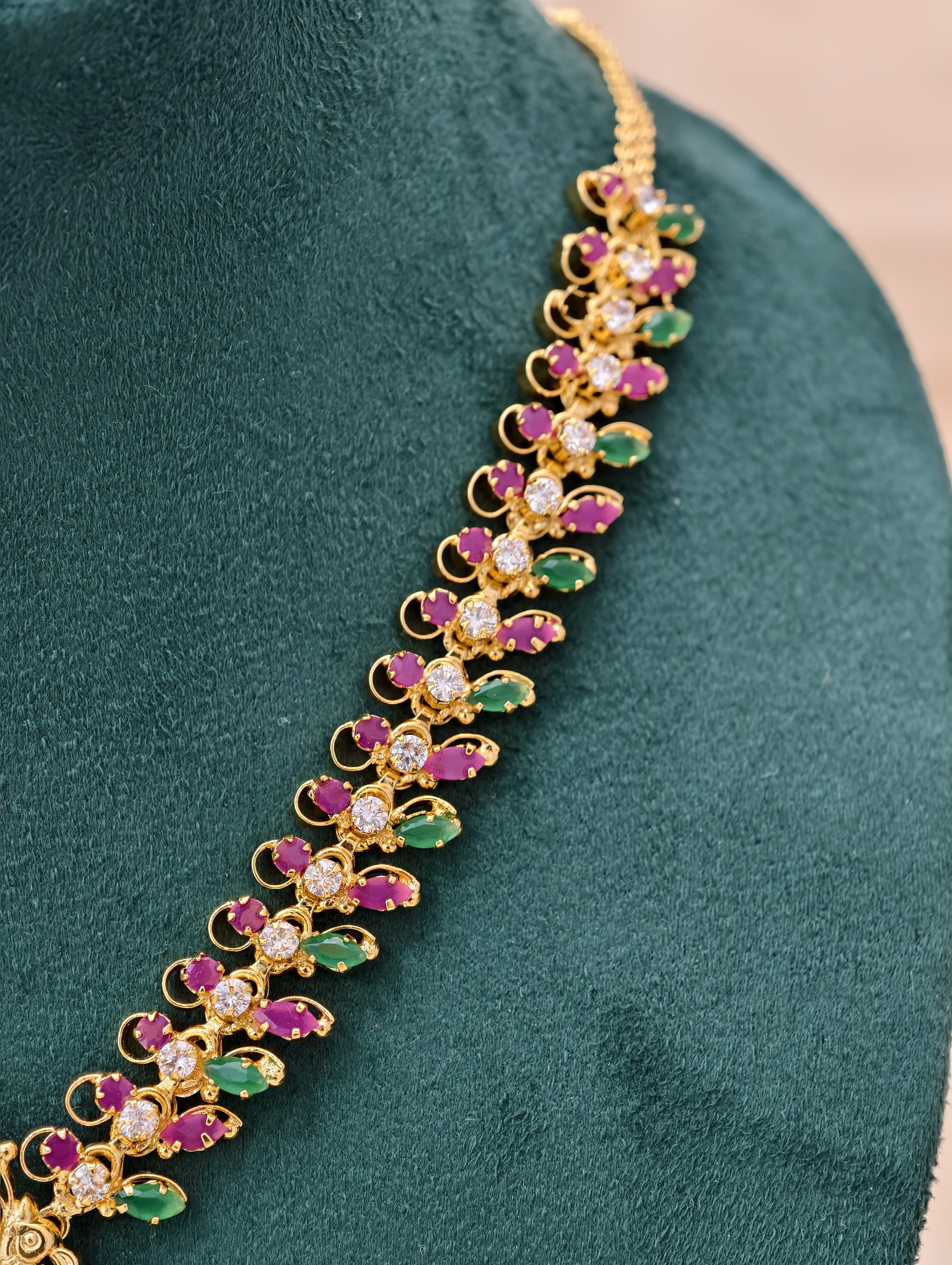 Gold Model Handmade Stone Necklace