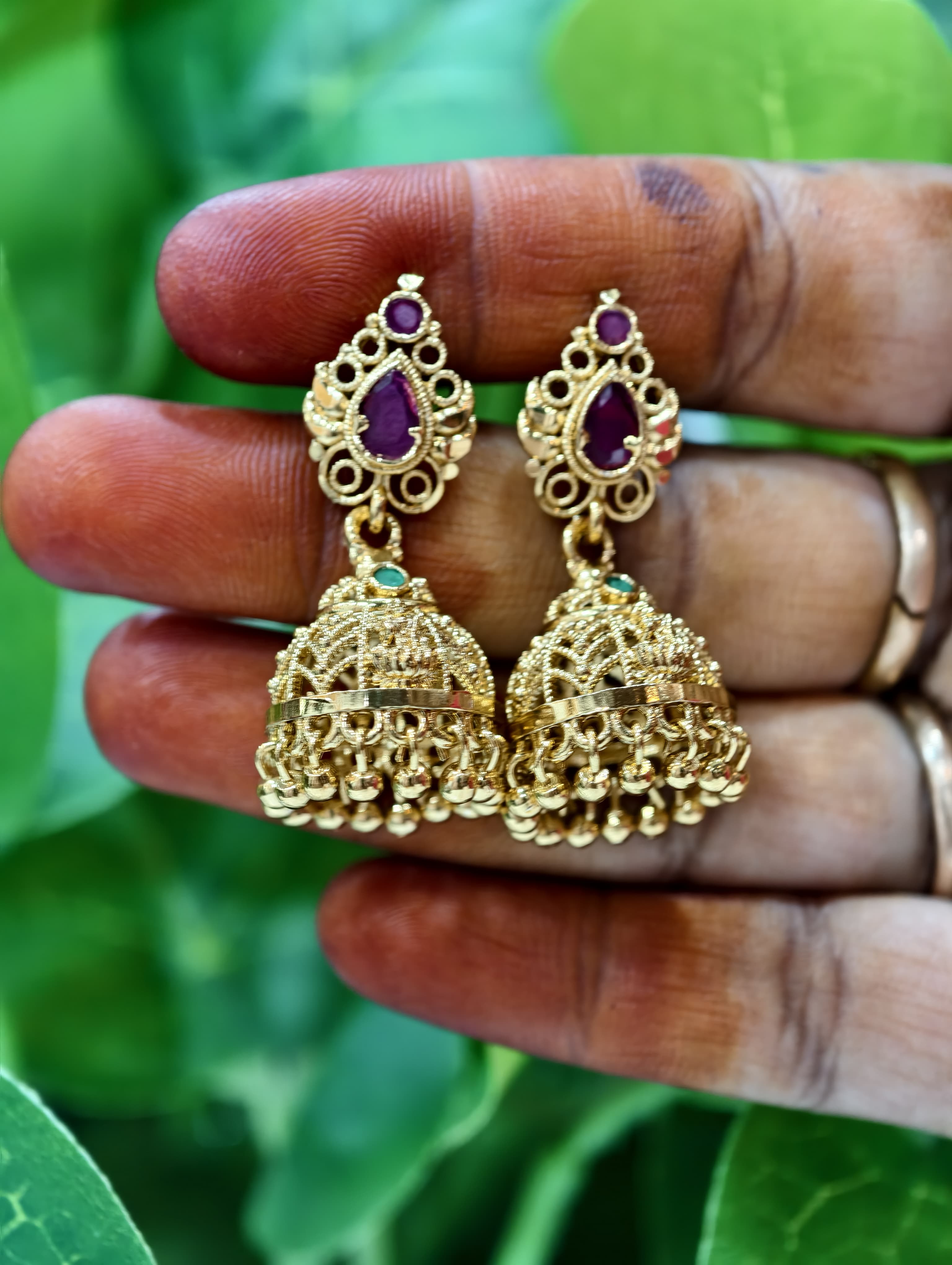 Gold Model Buttalu