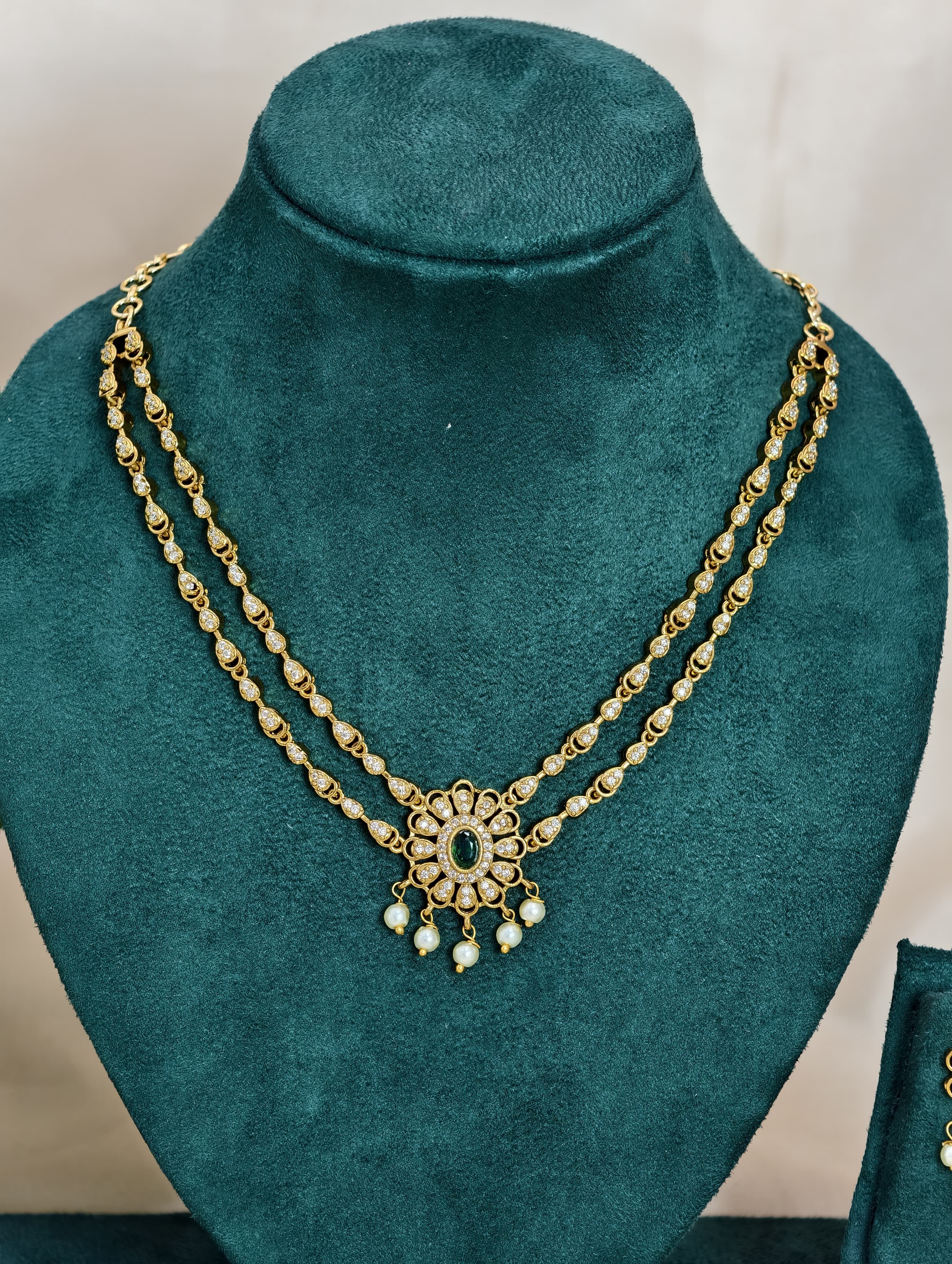 Premium Two lines Neckset