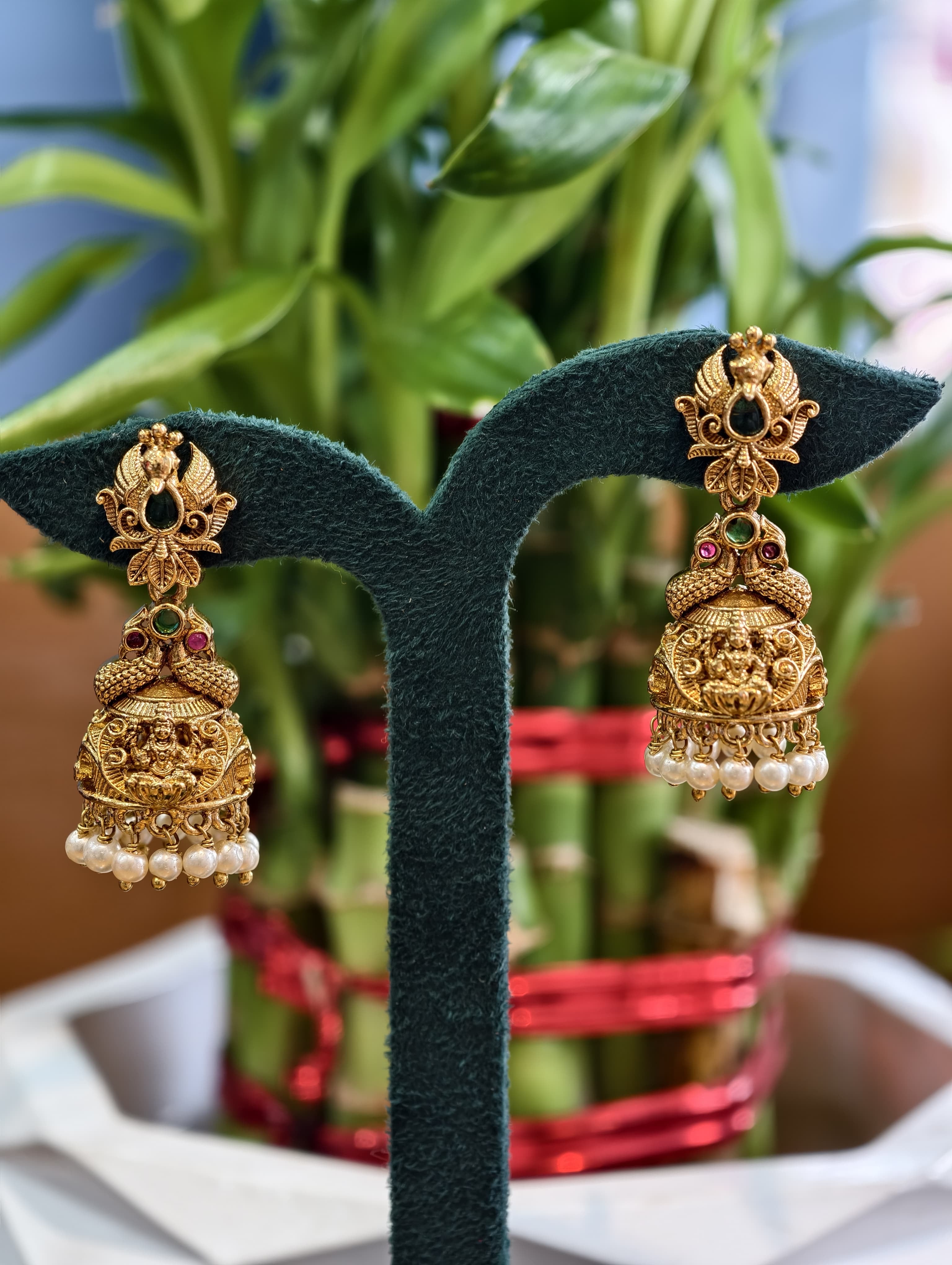 Premium Nakshi Lakshmi Buttalu