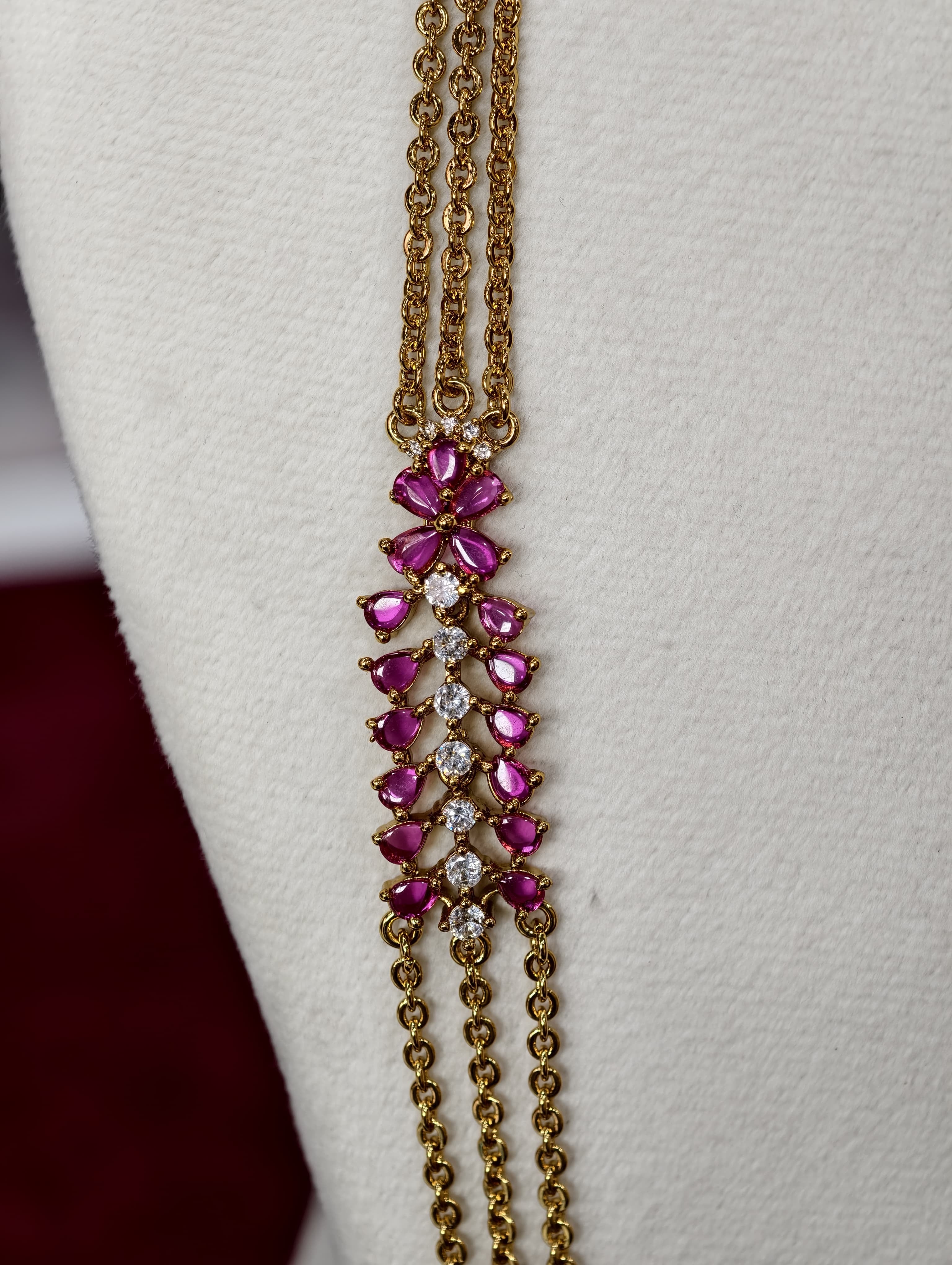Chandraharam Chain (Three lines)