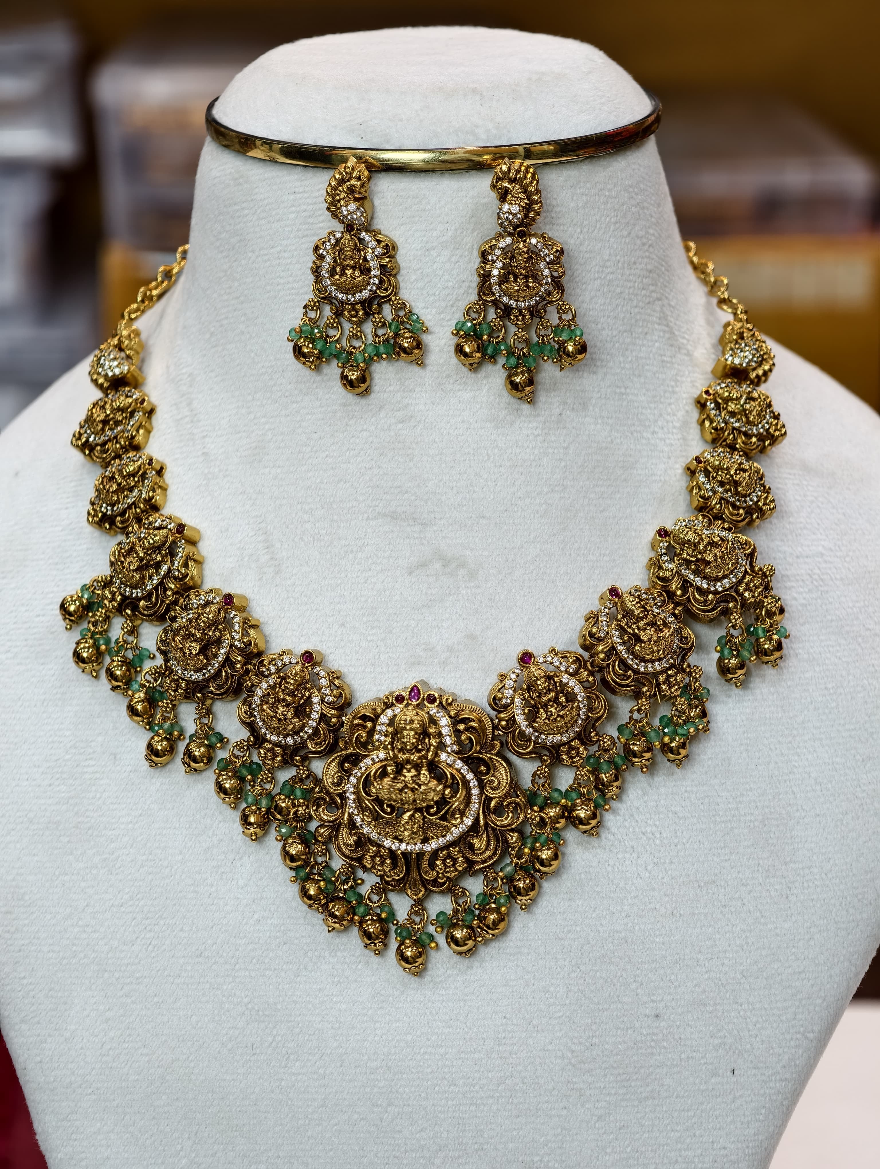 Premium Lakshmi Neckset