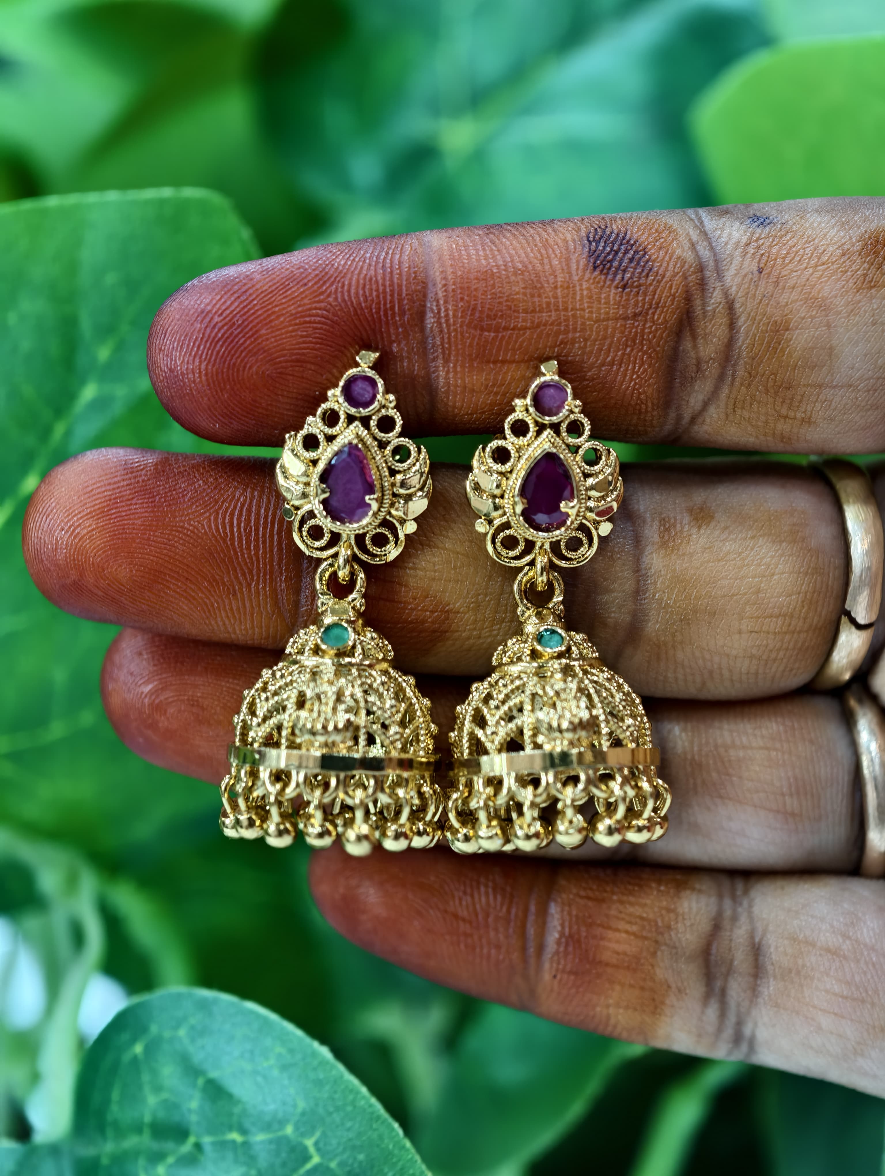 Gold Model Buttalu