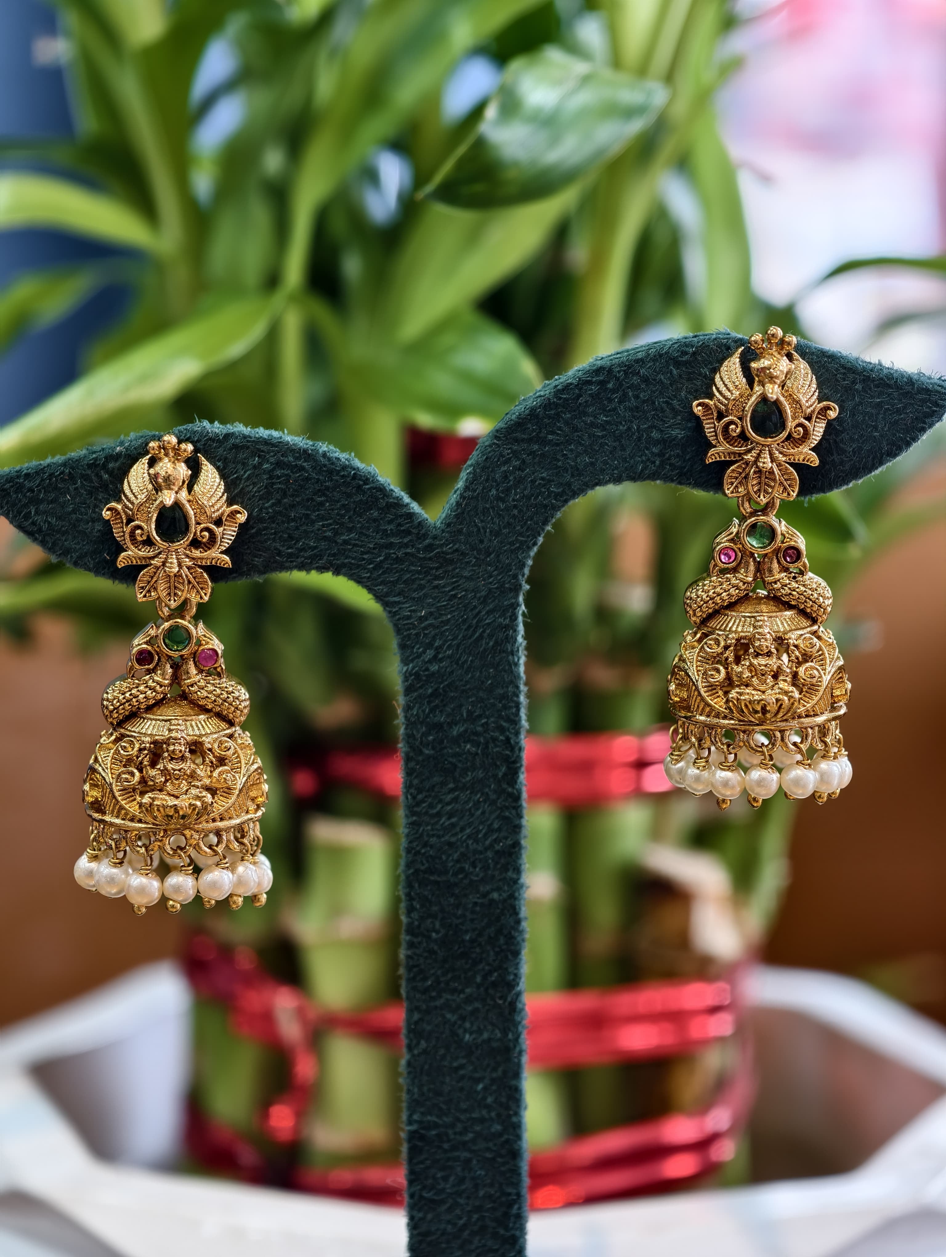 Premium Nakshi Lakshmi Buttalu