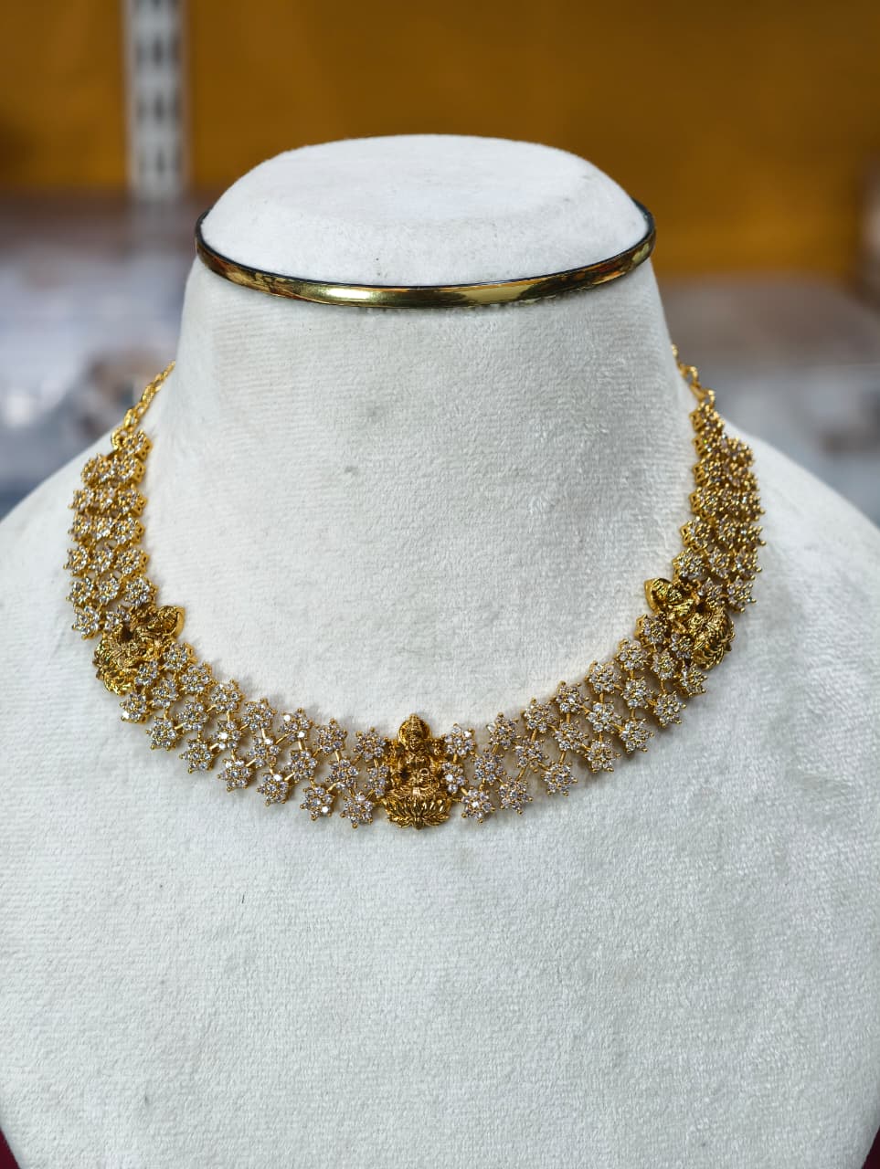 Premium Fancy Neckset