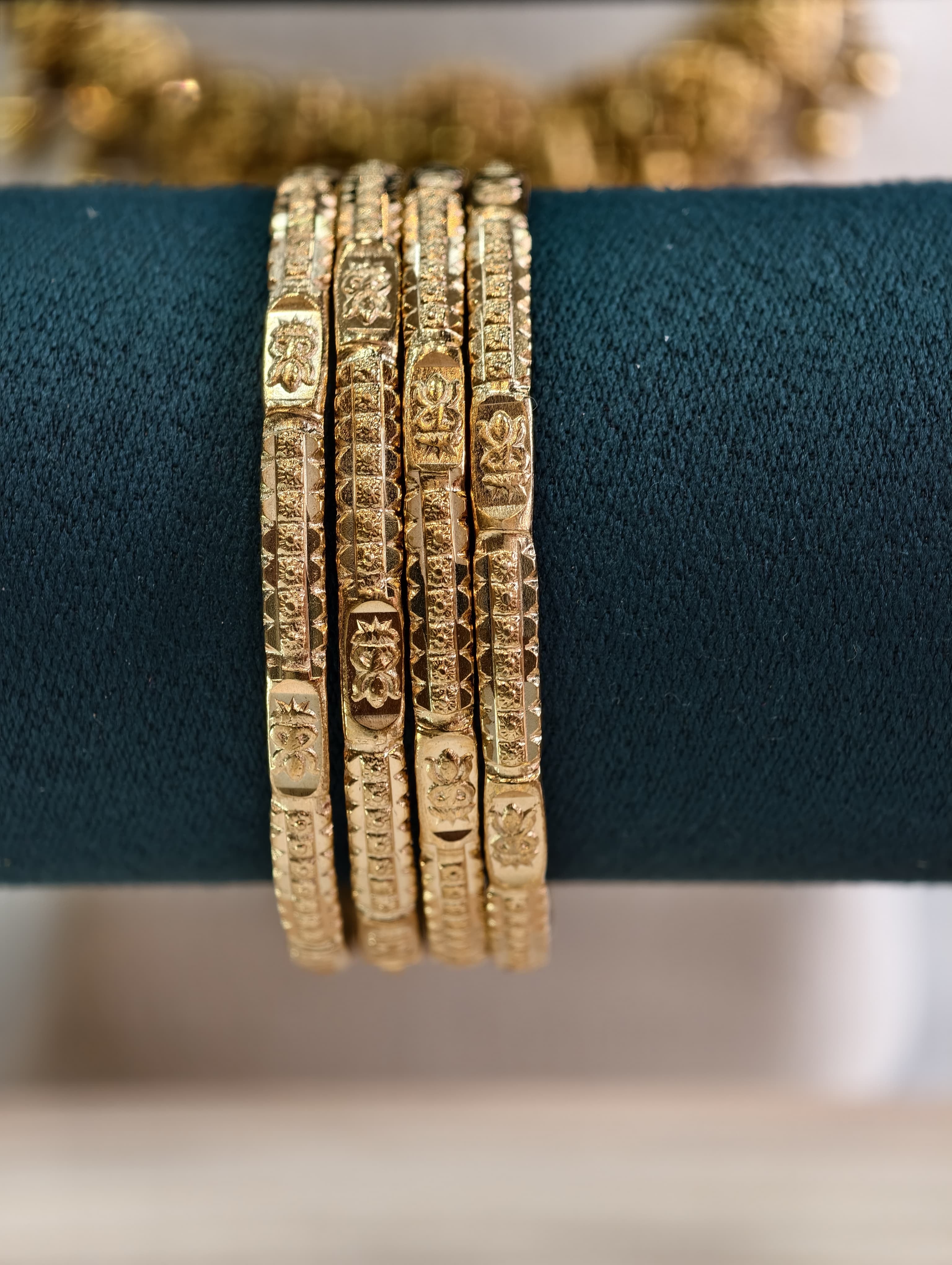 Lakshmi With Mariyam Panchaloham Bangles