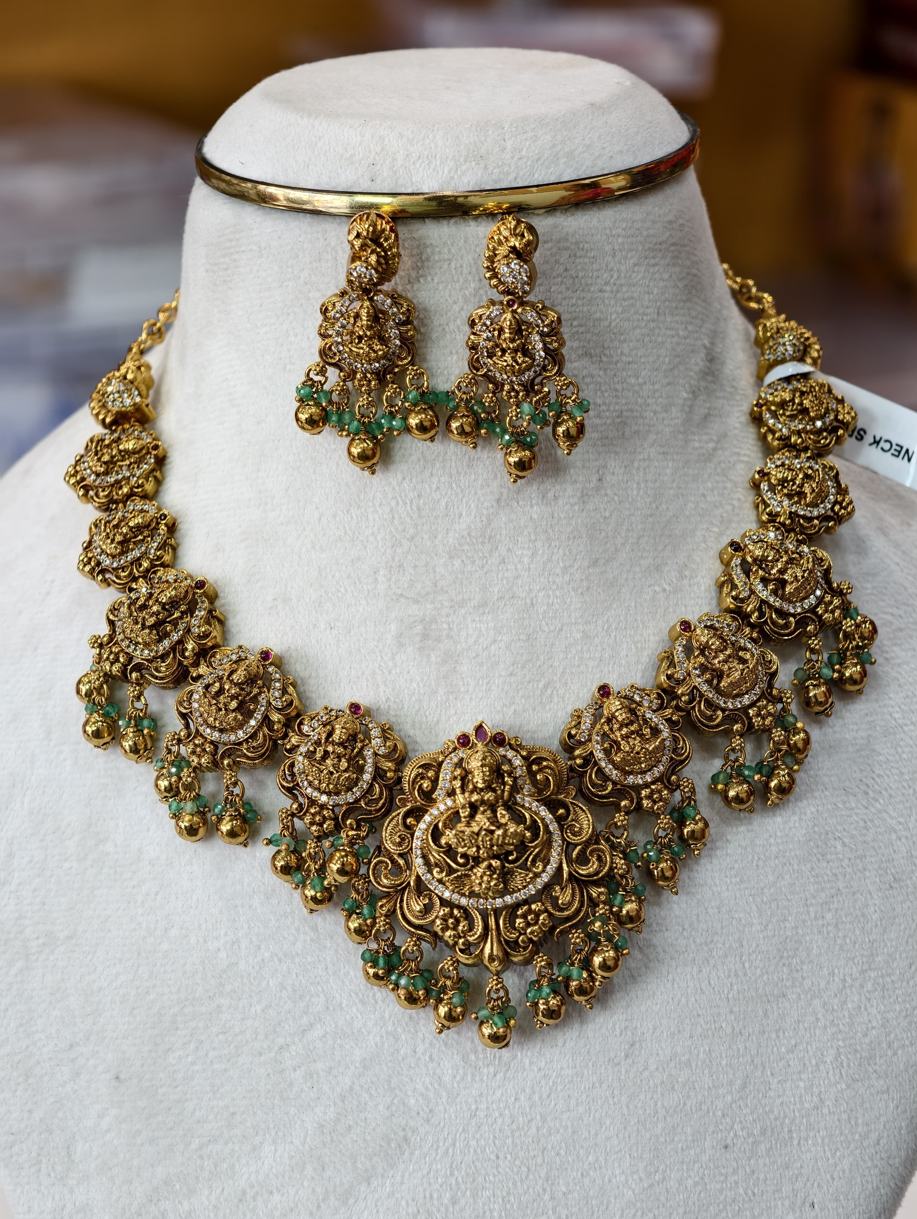Premium Lakshmi Neckset